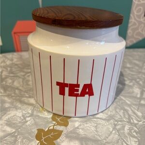 HORNSEA England White and Red Tea Canister with Wooden Lid vintage